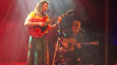 Clare Sands begeistert im ausverkauften JAM